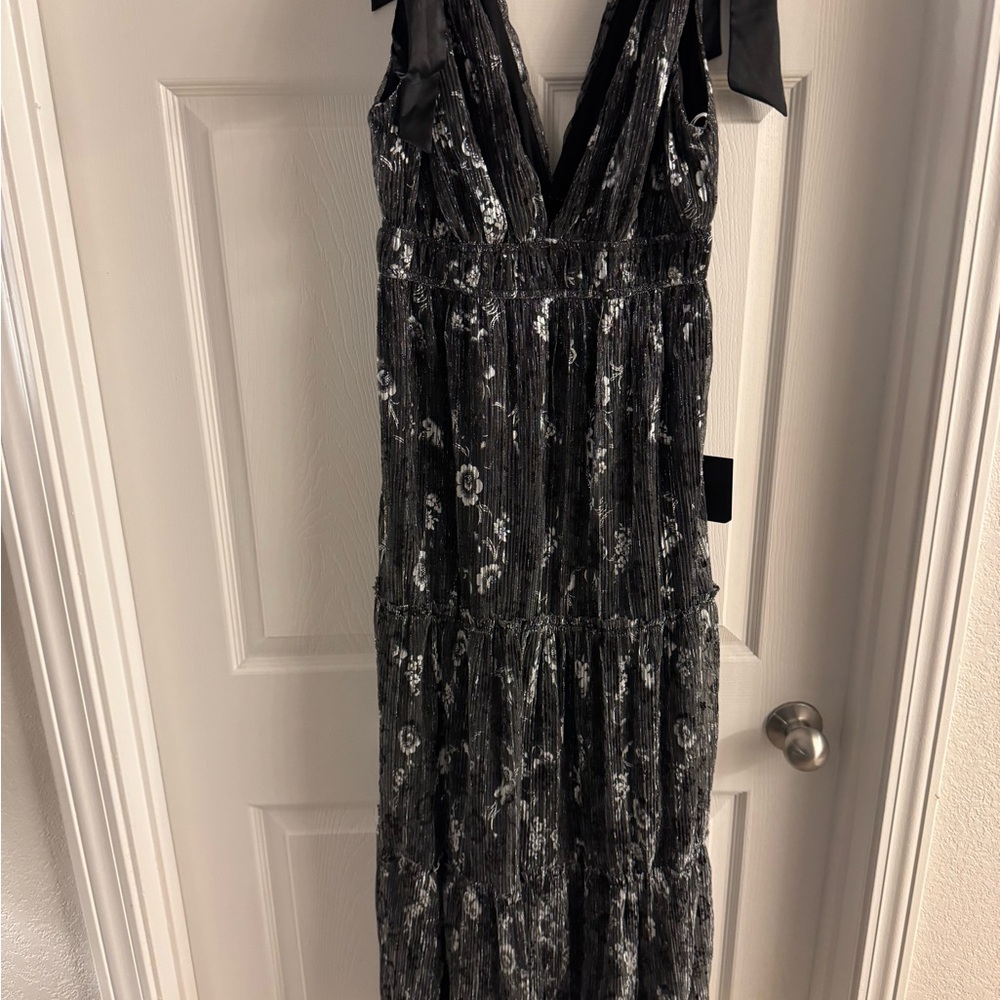 Lulu's Elegant Black and White Floral Maxi Dress